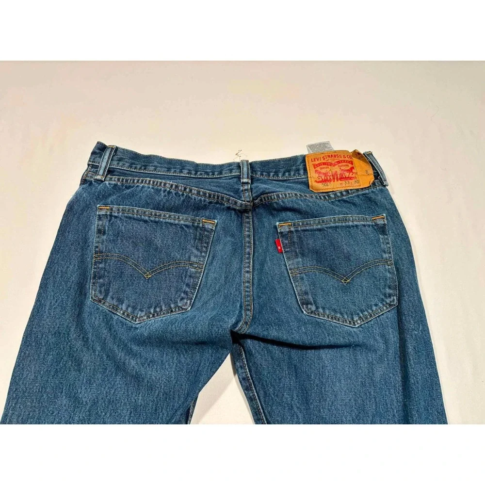 Levis 501 Original Fit Mens Jeans 33x30 Blue Denim Button Fly Straight Leg
